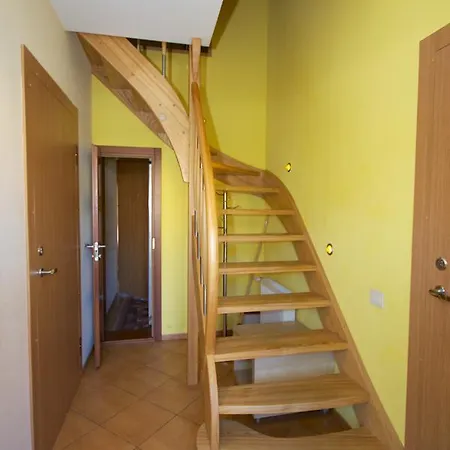 Aurada Guest house *