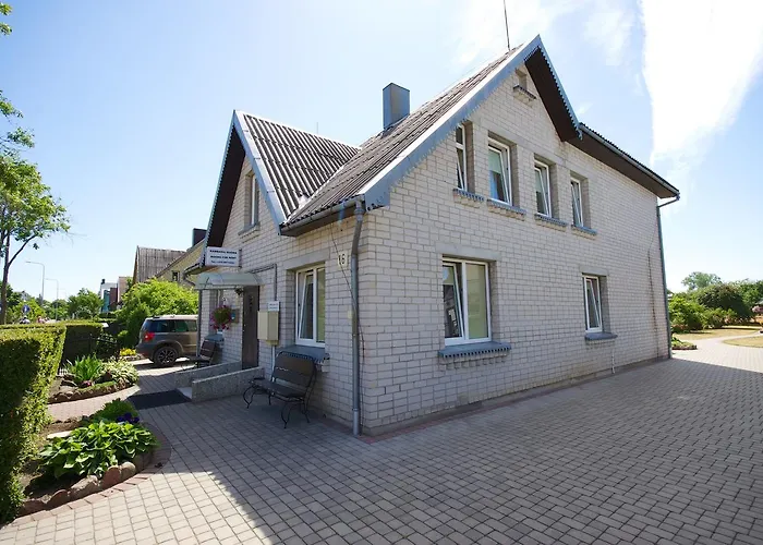 Aurada Πανσιόν *